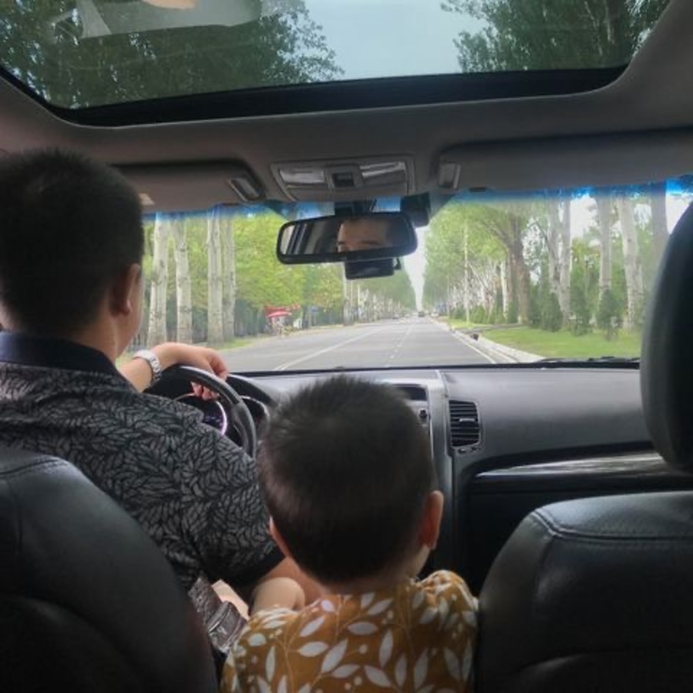 Meet your Posher, Санжар